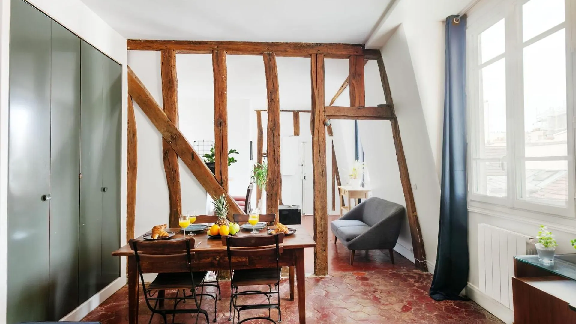 Central 1br Cozy Apartment *